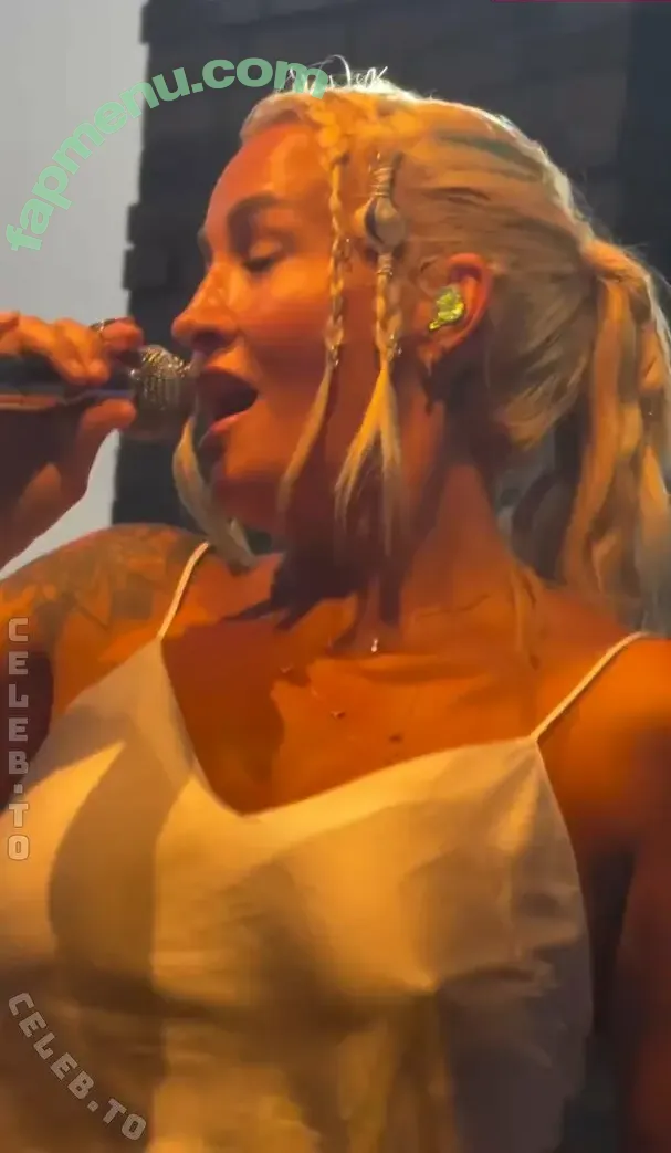 Sarah Connor nude photo #0730 (sarah.connor / sarahconnor / sarahconnorfc)