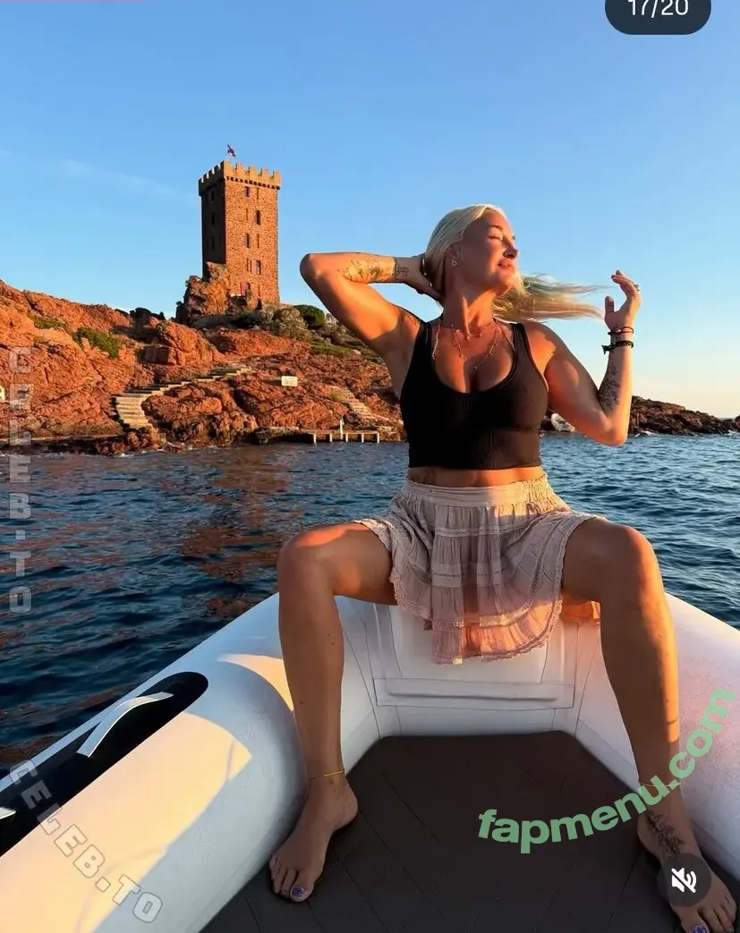 Sarah Connor nude photo #0745 (sarah.connor / sarahconnor / sarahconnorfc)