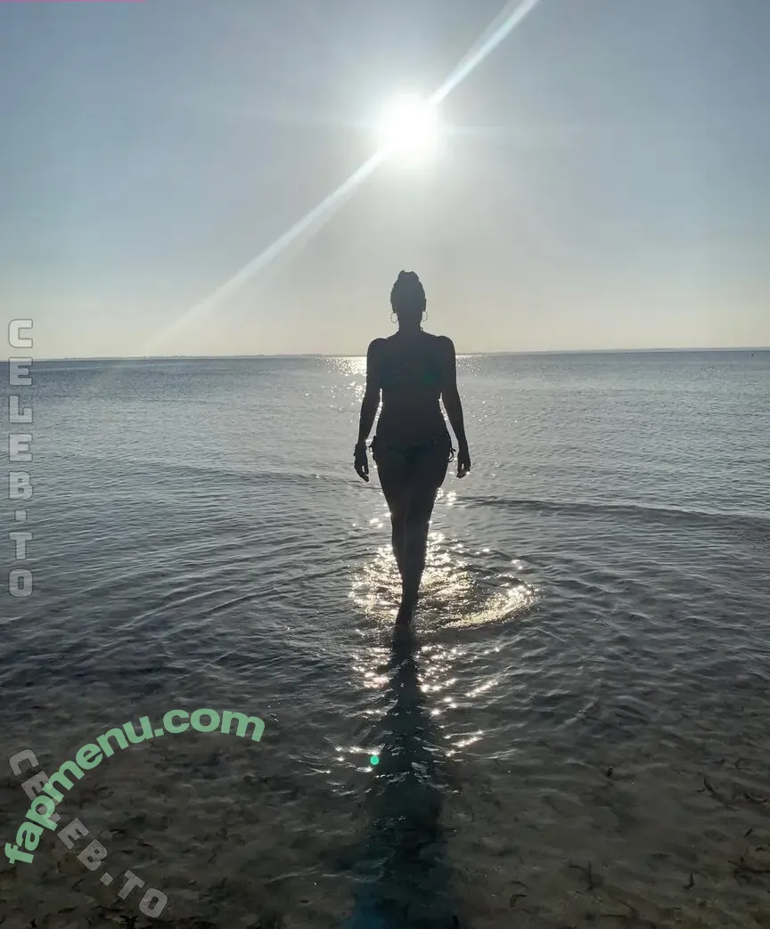 Sarah Connor nude photo #0763 (sarah.connor / sarahconnor / sarahconnorfc)