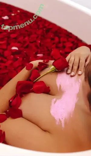 Sarah Curr / iheartsarita / sarahcurr nude photo #0111