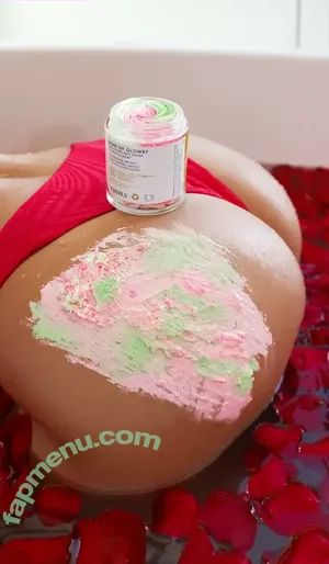 Sarah Curr / iheartsarita / sarahcurr nude photo #0113