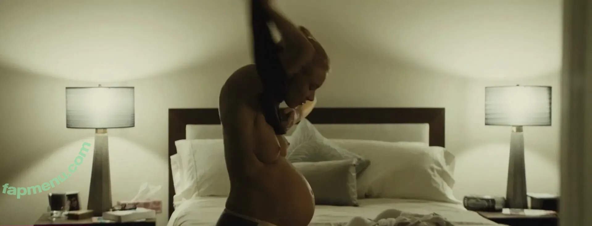 Sarah Gadon nude photo #0067 (sarahgadon)