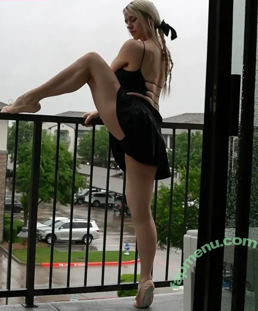 Sarah Halestorm nude photo #0001 (sarah.halestorm)