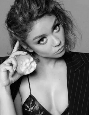 Sarah Hyland / Sarah_Hyland / sarahhyland nude photo #0632