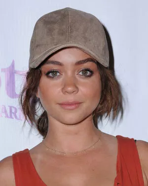 Sarah Hyland / Sarah_Hyland / sarahhyland nude photo #0795