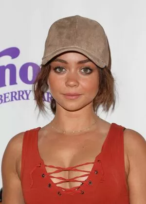 Sarah Hyland / Sarah_Hyland / sarahhyland nude photo #0809