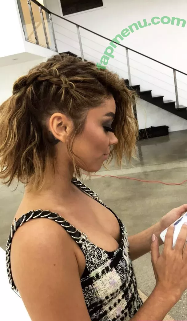 Sarah Hyland nude photo #0246 (Sarah_Hyland / sarahhyland)