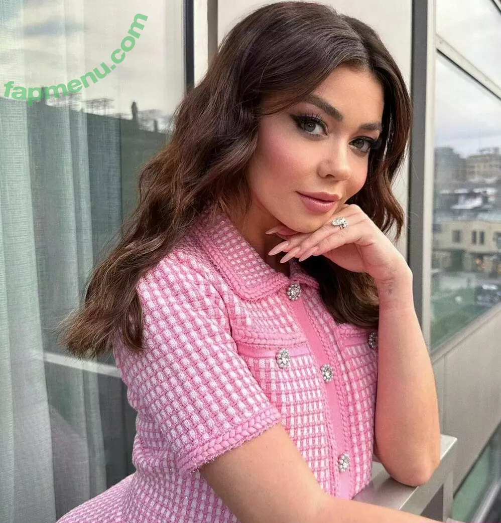Sarah Hyland nude photo #0366 (Sarah_Hyland / sarahhyland)