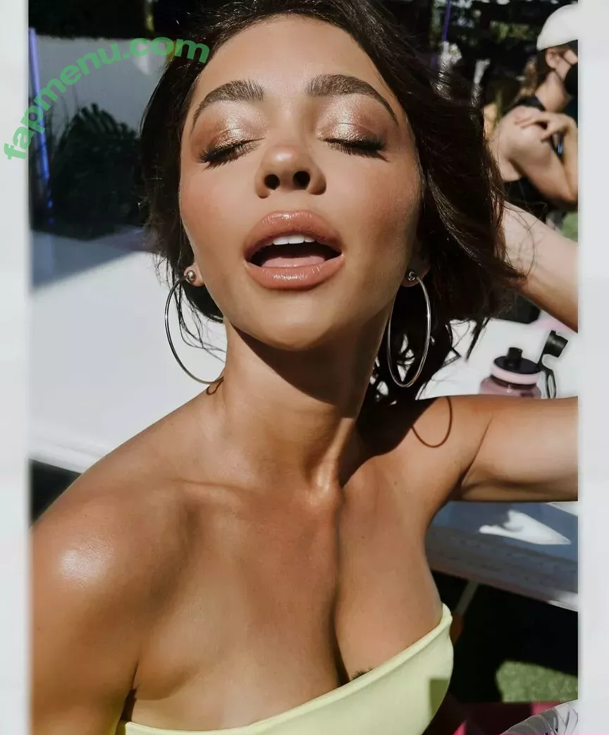 Sarah Hyland nude photo #0390 (Sarah_Hyland / sarahhyland)