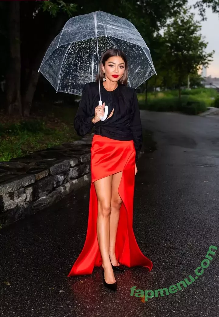 Sarah Hyland nude photo #0416 (Sarah_Hyland / sarahhyland)
