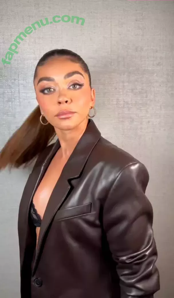 Sarah Hyland nude photo #0421 (Sarah_Hyland / sarahhyland)