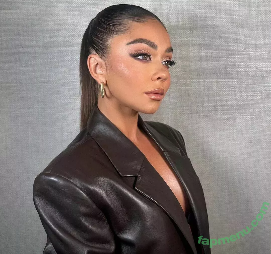 Sarah Hyland nude photo #0431 (Sarah_Hyland / sarahhyland)