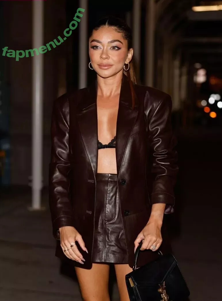 Sarah Hyland nude photo #0740 (Sarah_Hyland / sarahhyland)