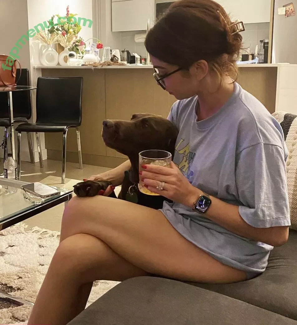 Sarah Hyland nude photo #0747 (Sarah_Hyland / sarahhyland)