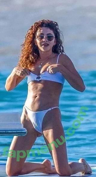 Sarah Hyland nude photo #0754 (Sarah_Hyland / sarahhyland)