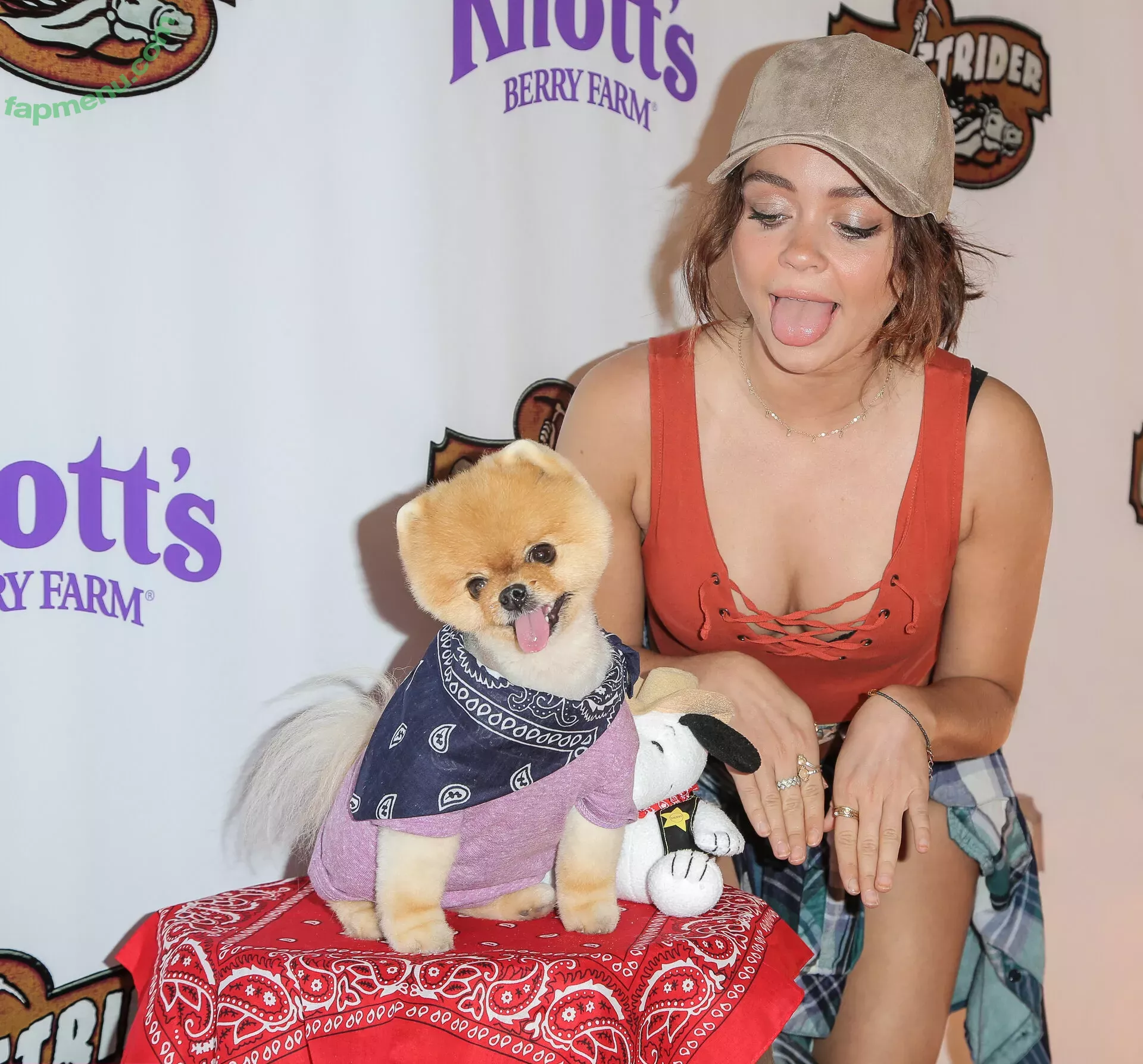 Sarah Hyland nude photo #0828 (Sarah_Hyland / sarahhyland)