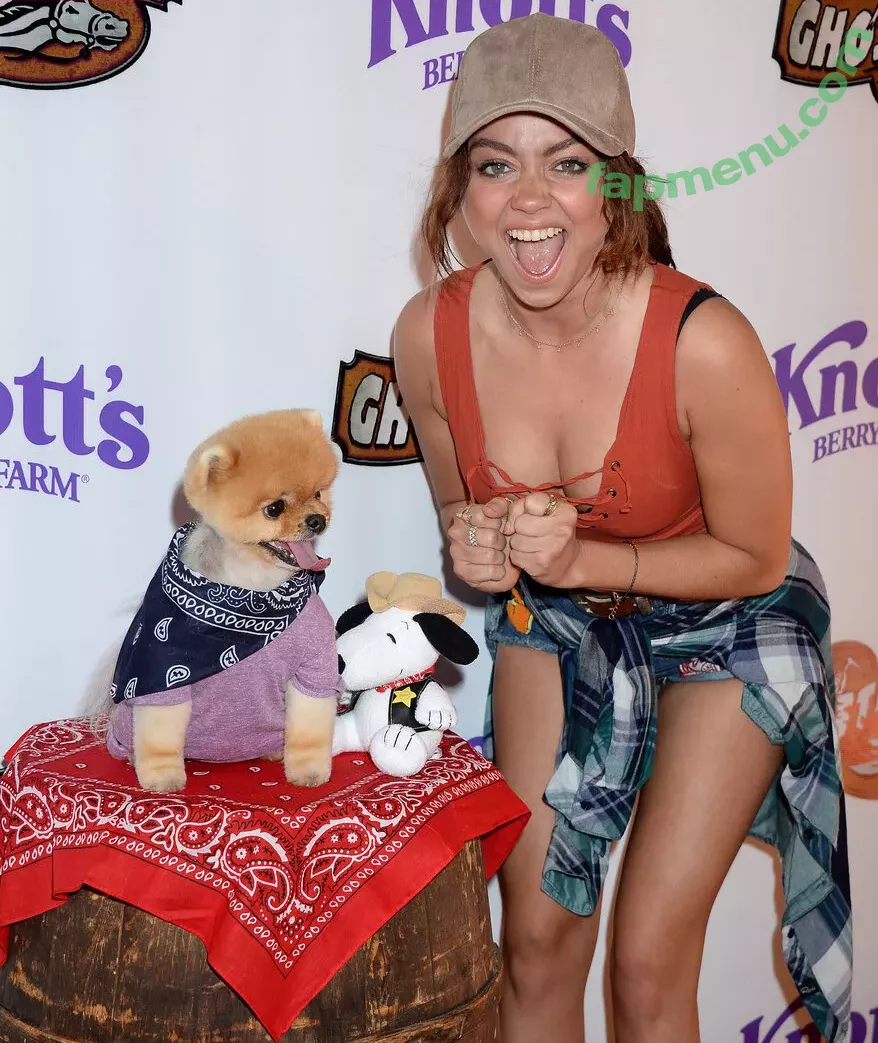 Sarah Hyland nude photo #0838 (Sarah_Hyland / sarahhyland)