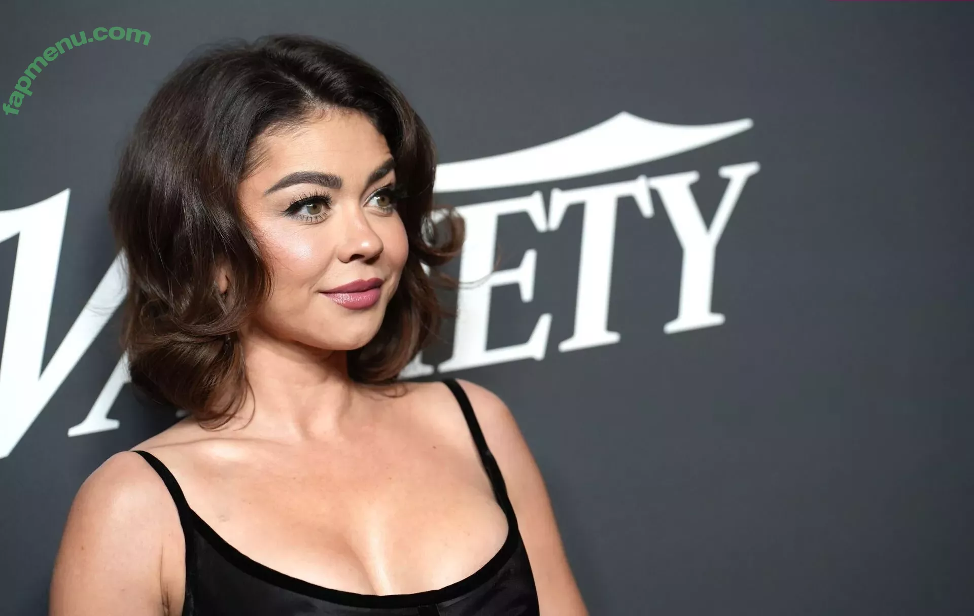 Sarah Hyland nude photo #0902 (Sarah_Hyland / sarahhyland)