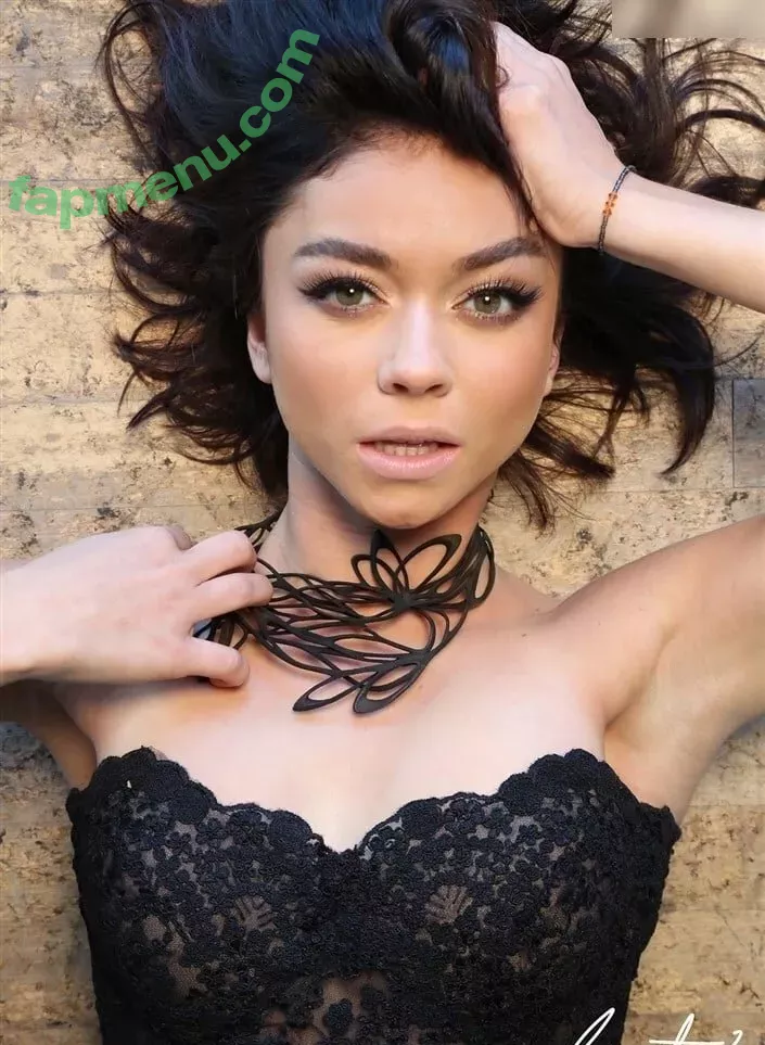 Sarah Hyland nude photo #0956 (Sarah_Hyland / sarahhyland)