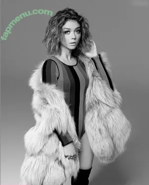 Sarah Hyland / Sarah_Hyland / sarahhyland nude photo #1106