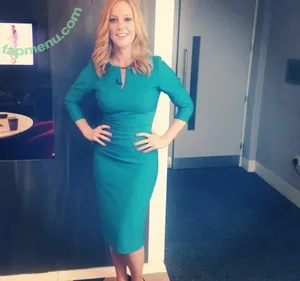 Sarah-Jane Mee / skysarahjane nude photo #0027