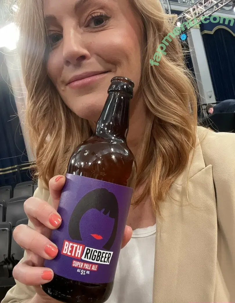 Sarah-Jane Mee nude photo #0017 (skysarahjane)