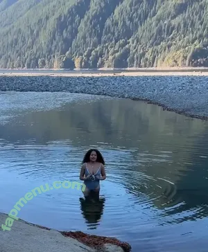 Sarah Jeffery / lazy_lewds55 / sarahmjeffery nude photo #0162