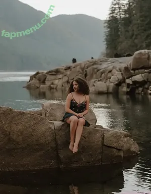 Sarah Jeffery / lazy_lewds55 / sarahmjeffery nude photo #0167
