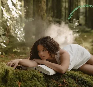 Sarah Jeffery / lazy_lewds55 / sarahmjeffery nude photo #0171