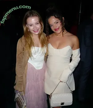 Sarah Jeffery / lazy_lewds55 / sarahmjeffery nude photo #0176