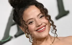 Sarah Jeffery / lazy_lewds55 / sarahmjeffery nude photo #0179