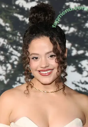 Sarah Jeffery / lazy_lewds55 / sarahmjeffery nude photo #0189