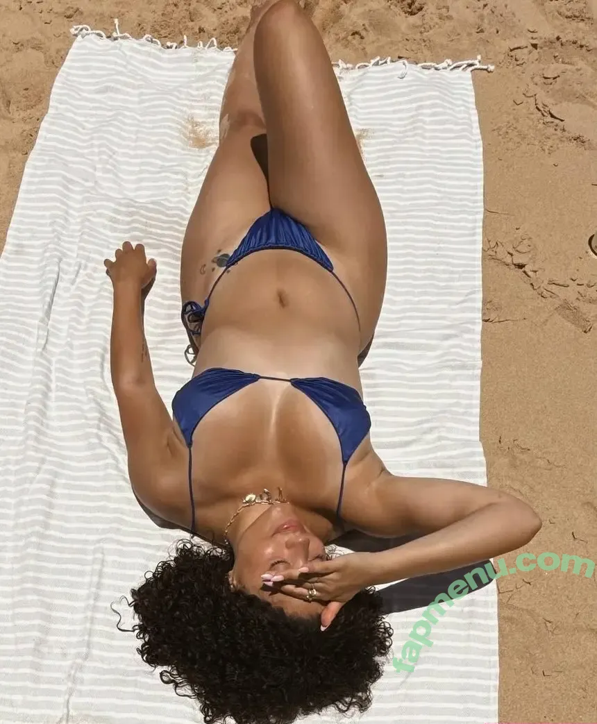 Sarah Jeffery nude photo #0131 (lazy_lewds55 / sarahmjeffery)