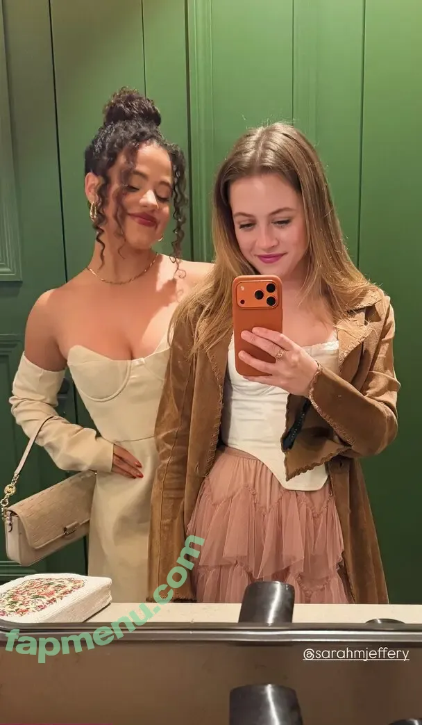 Sarah Jeffery nude photo #0174 (lazy_lewds55 / sarahmjeffery)