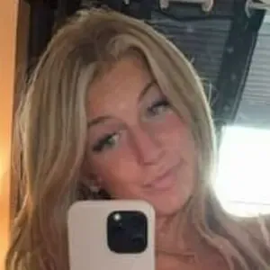 Sarah Lindstrom / sarah_lindstromm nude photo #0006