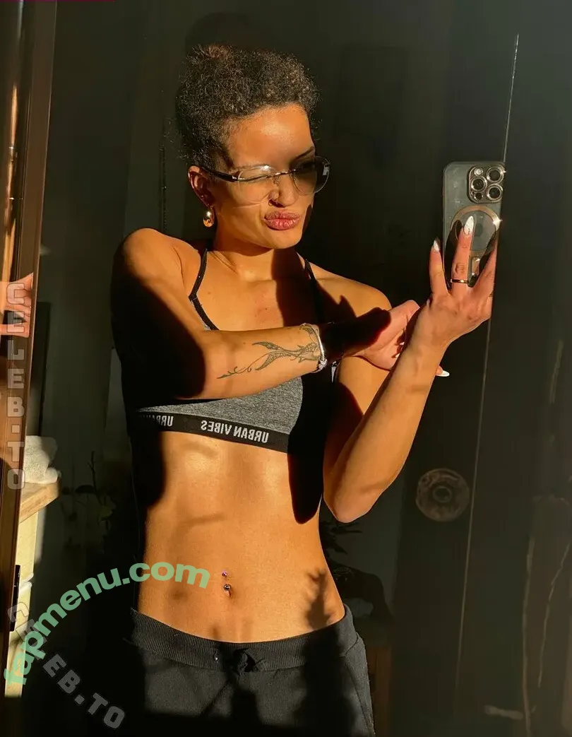 sarah_mai nude photo #0010 (sarah_mai)