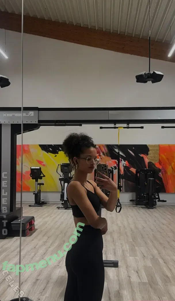 sarah_mai nude photo #0016 (sarah_mai)