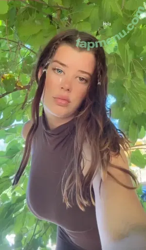 Sarah McDaniel / Krotchy / cloudpeople nude photo #0002