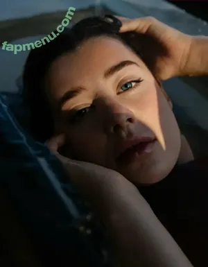 Sarah McDaniel / Krotchy / cloudpeople nude photo #0054