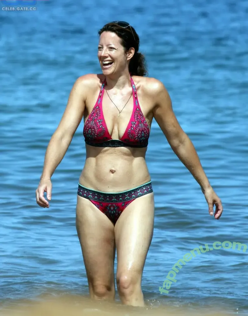 Sarah McLachlan nude photo #0001 (Sarah McLachlan)