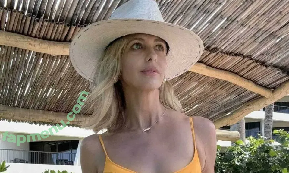 Sarah Michelle Gellar nude photo #0848 (sarahmgellar)