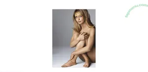  nude photo #0002