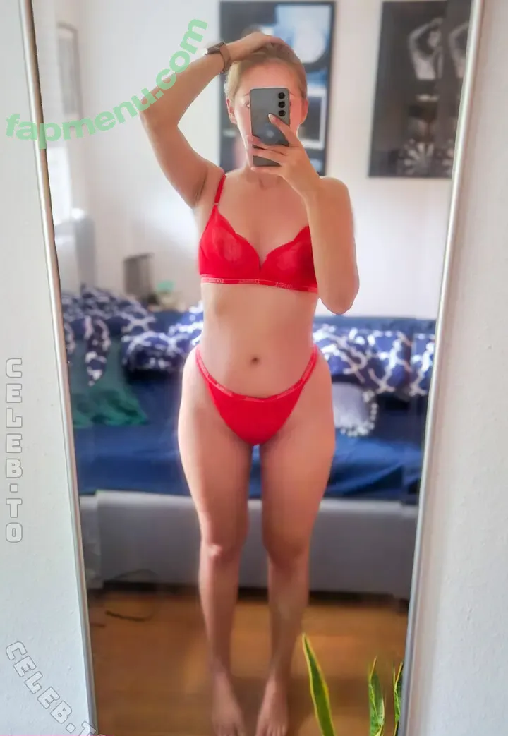 Sarah Milkowski nude photo #0153 (Sarahmilkowska / sarah_milkowski / ska)