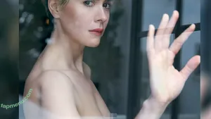 Sarah Paulson / mssarahcatharinepaulson nude photo #0031