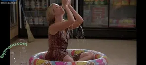 Sarah Paulson / mssarahcatharinepaulson nude photo #0039