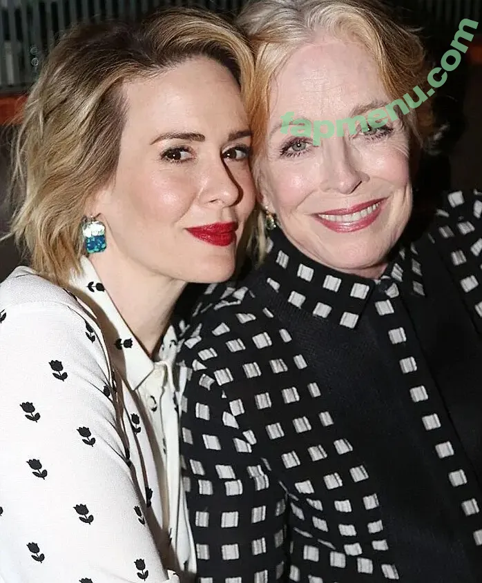 Sarah Paulson nude photo #0036 (mssarahcatharinepaulson)