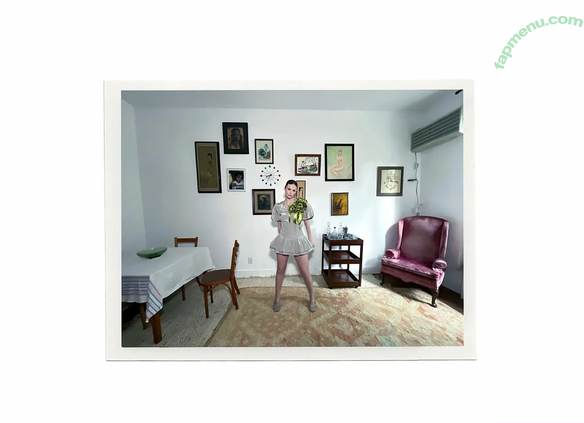 Sarah Ramos nude photo #0002 (saraheramos)