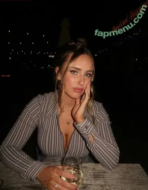 Sarah Riley / sarahmfriley / sarahril3y nude photo #0021