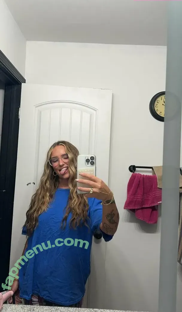 Sarah Riley nude photo #0070 (sarahmfriley / sarahril3y)