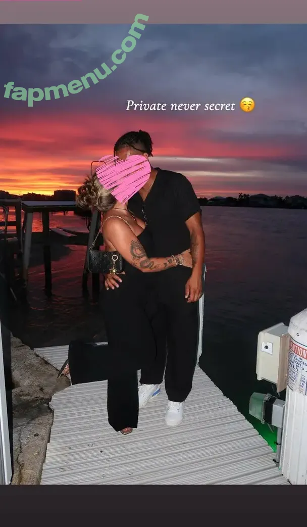 Sarah Riley nude photo #0088 (sarahmfriley / sarahril3y)